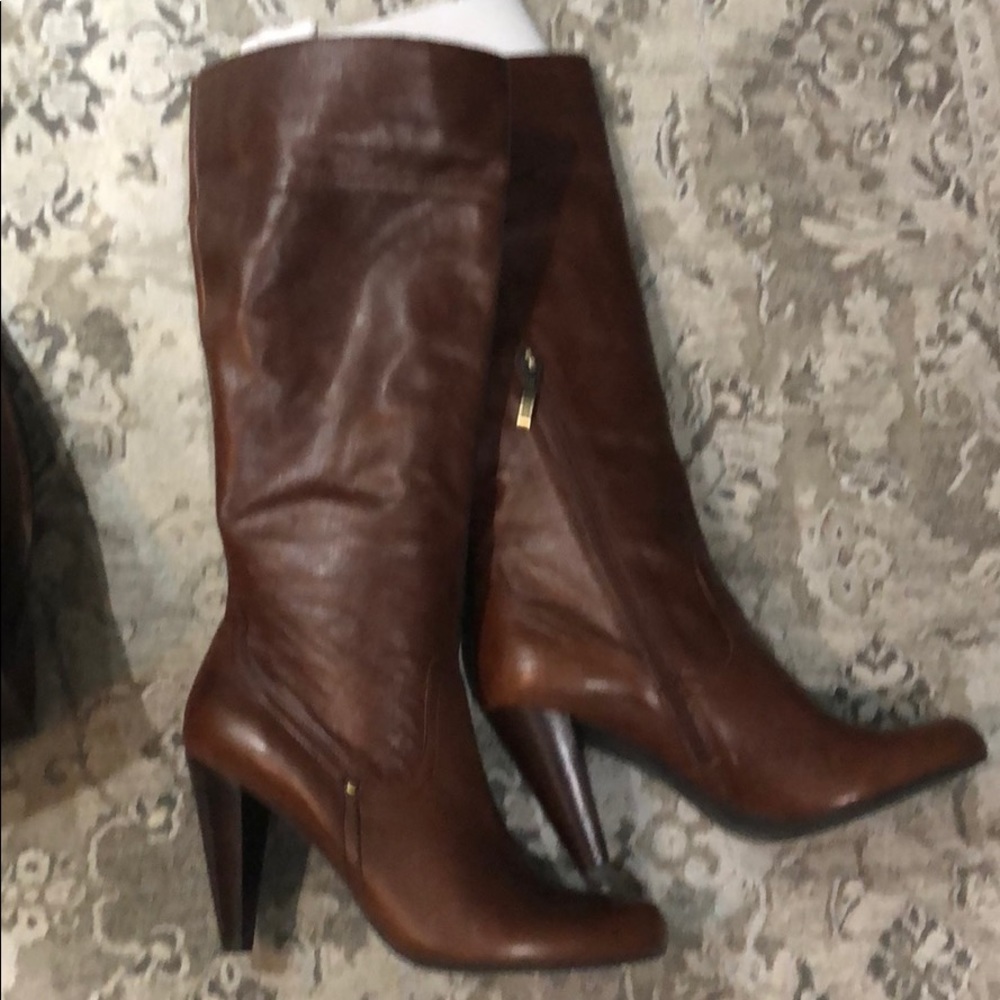 Guess brown real  leather boots BNWT